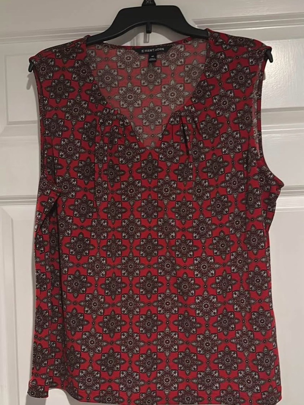 STITCH FIX 41 Hawthorn Red Patterned Sleeveless Blouse